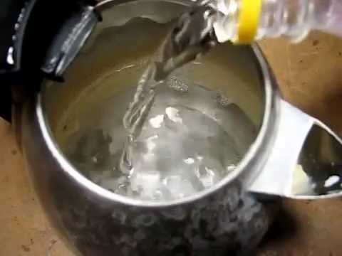 How to clean the kettle from scale with folk remedies and chemistry