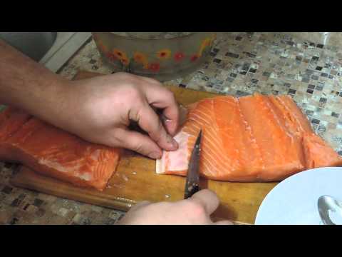 Comment saler le saumon à la maison - recettes et vidéos étape par étape