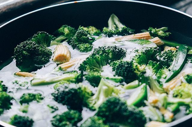 Photo of broccoli with corn in a pan