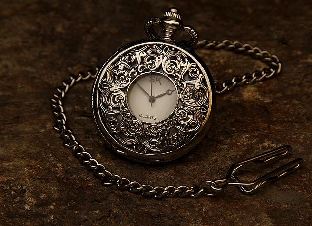 Beautiful gift pocket watch