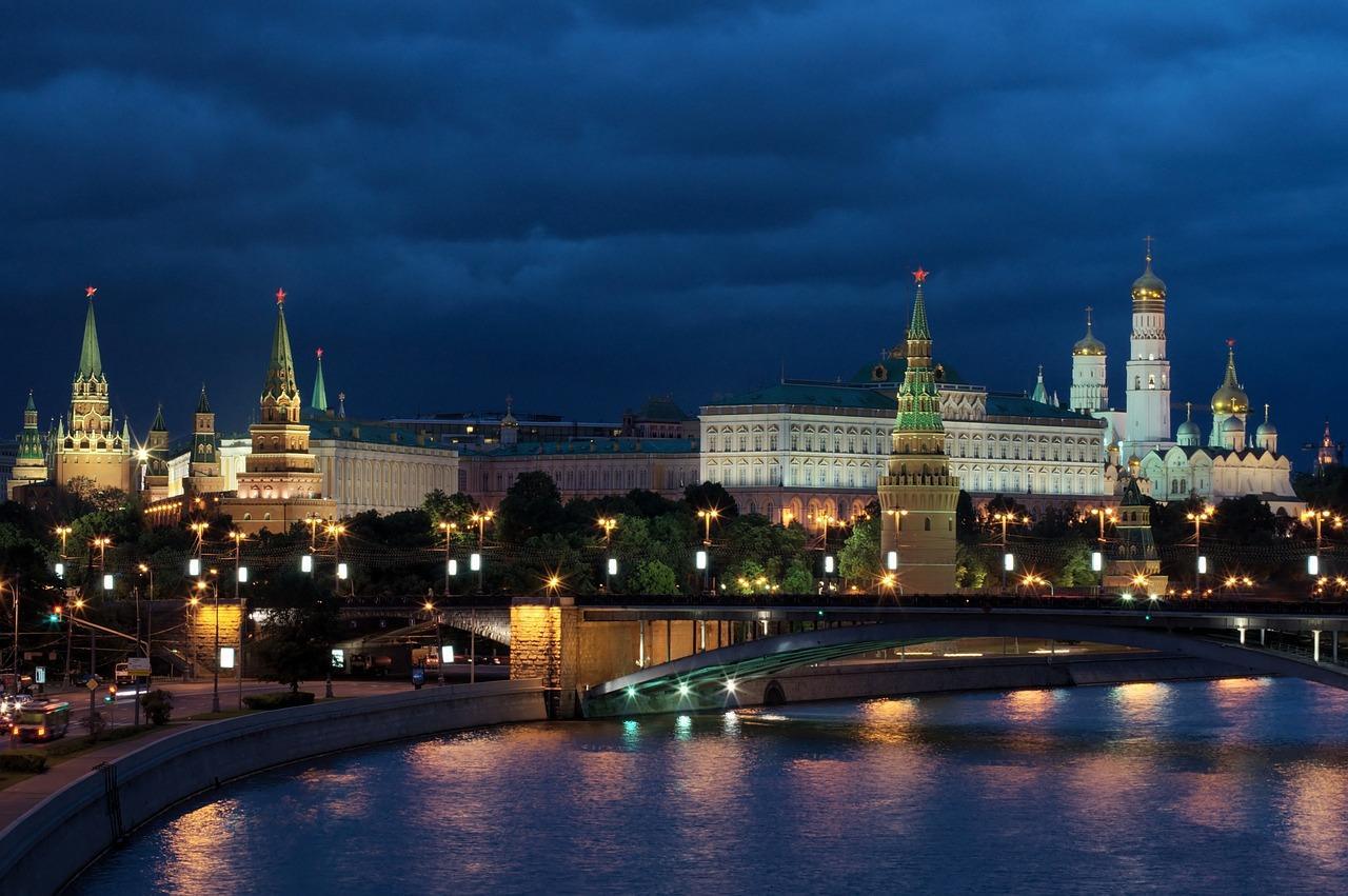 Fotó az esti Kremlről